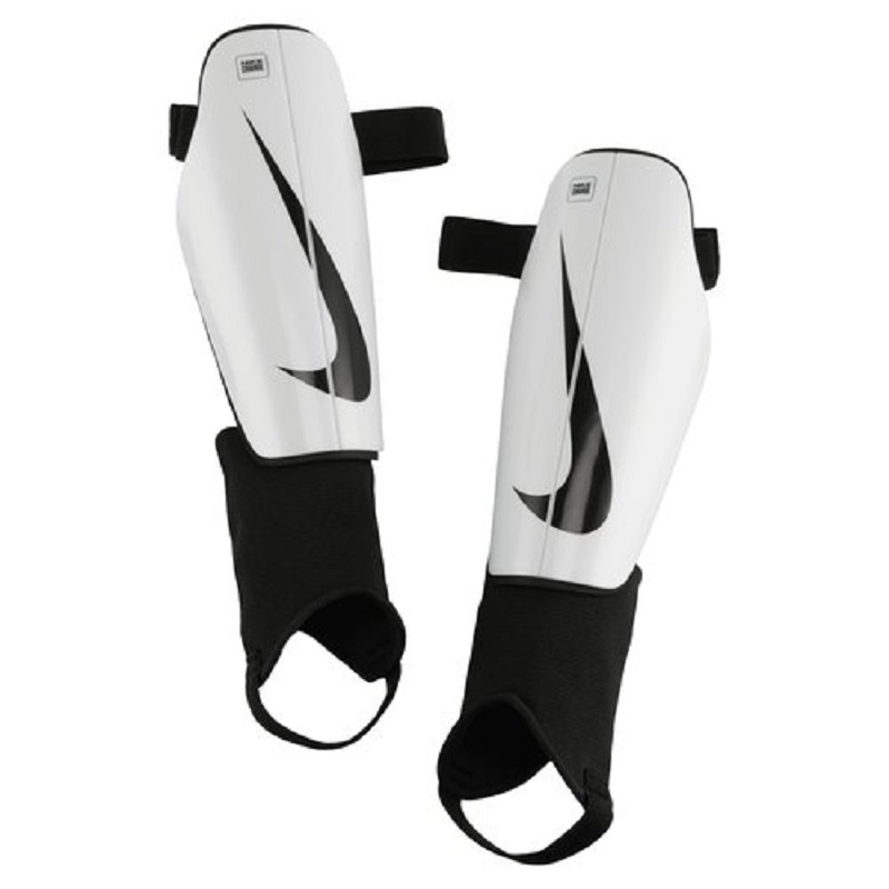 Nike Charge Schienbeinschoner - weiß/schwarz
