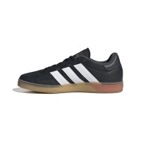 adidas Spezial-Trainingsschuhe - core black/chalk white/lucid red