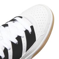 adidas Turnaround Schuhe - white/core black/gum 3