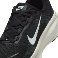 Nike Vomero 18Road Running S Laufschuhe Herren - black/summit white-coconut milk