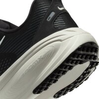Nike Vomero 18Road Running S Laufschuhe Herren - black/summit white-coconut milk