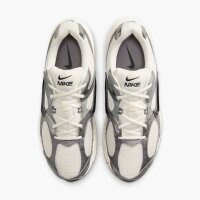 Nike V5 Rnr Sneaker Herren - phantom/black-pencil point
