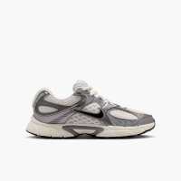 Nike V5 Rnr Sneaker Kinder - phantom/black-pencil point
