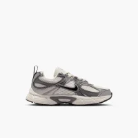Nike V5 Rnr Sneaker Kinder - phantom/black-pencil point
