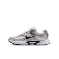 Nike V5 RNR Sneaker Kinder - weiß/silber/schwarz