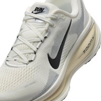 Nike Vomero 18 Laufschuh Damen - weiß/schwarz
