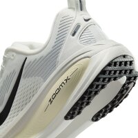 Nike Vomero 18 Laufschuh Damen - weiß/schwarz