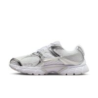 Nike V5 RNR Sneaker Damen - silber/weiß