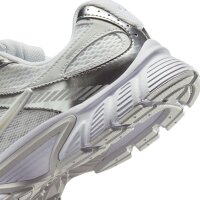 Nike V5 RNR Sneaker Damen - silber/weiß