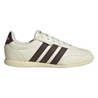 adidas Barreda LO Sneaker Damen - ivory/shabrn/warvan