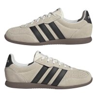 adidas Barreda LO Sneaker Damen - crewht/cblack/carbon