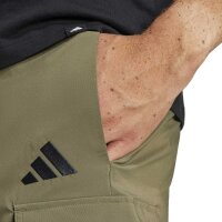 adidas Essentials S Logo Cargo Chelsea kurze Hose Herren - olistr/black