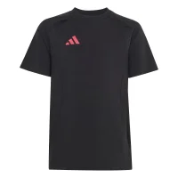 black/powpnk