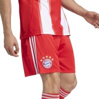 adidas FC Bayern München Shorts Home 25/26 Herren - rot/weiß