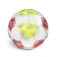 Derbystar Bundesliga Club TT v25 Fußball - weiß/rot/gelb