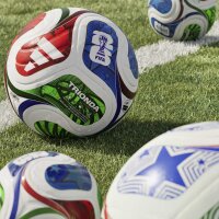 adidas Fifa World Cup 26™ Trionda Zugelassener Spielball - white/solar blue/hi-res red/flash lime
