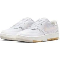 Nike Gamma Force Sneaker Damen - weiß/beige