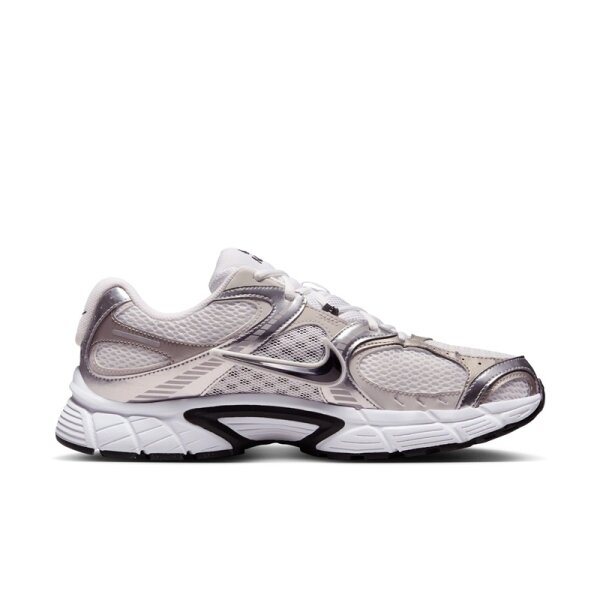 Nike V5 RNR Sneaker Herren - weiß/schwarz/silber