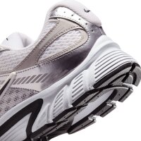 Nike V5 RNR Sneaker Herren - weiß/schwarz/silber
