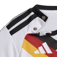 adidas DFB Home Minikit Baby WM2026 - weiß/schwarz/rot/gold