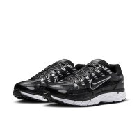 Nike P-6000 Sneaker Herren - schwarz/weiß