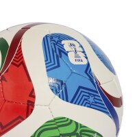 adidas FIFA World Cup 26 Trionda Training Sala Fußball - white/team royal blue/solar blue/power red