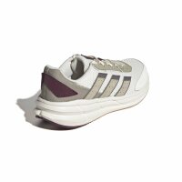 adidas Astrastar Schuhe Herren - off white/wonder cargo/maroon