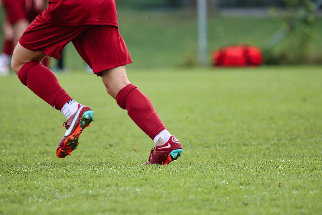 footballer-7509426_12801.jpg