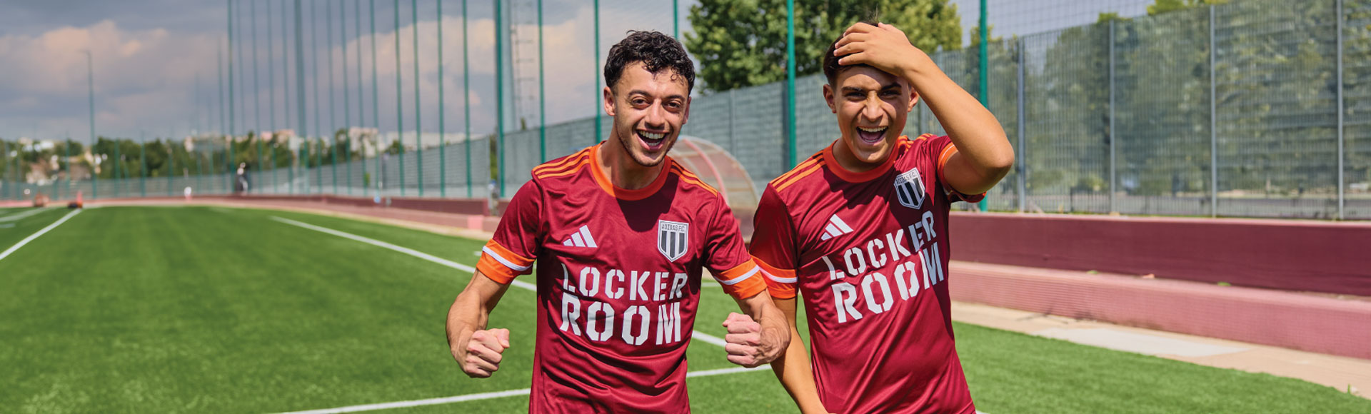 desktopbanner_lockerroom.jpg